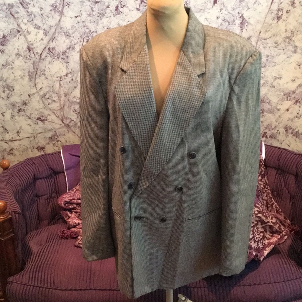 Trendy vintage blazer